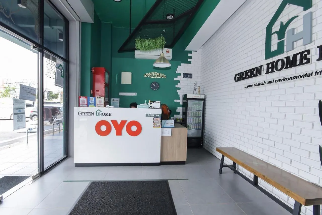 Oyo 90399 Green Home Hotel Syariah 雪邦 2*,  马来西亚